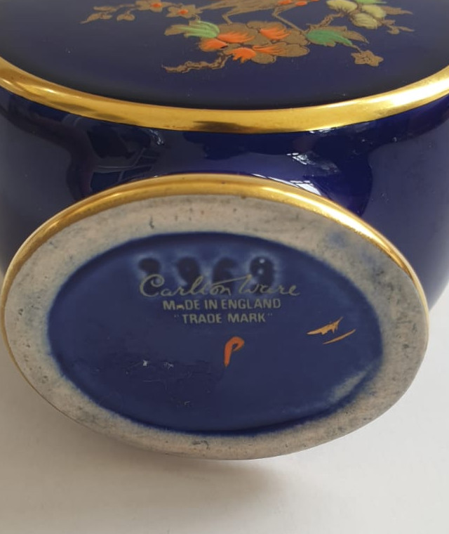 Vintage Carlton Ware Peacock Bud Vase – Collectable Curios