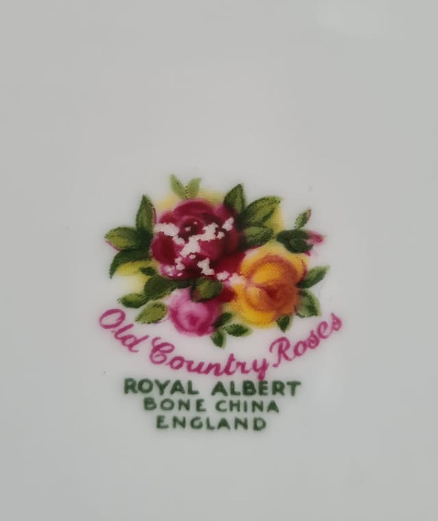 How can you tell if royal albert china is a second?